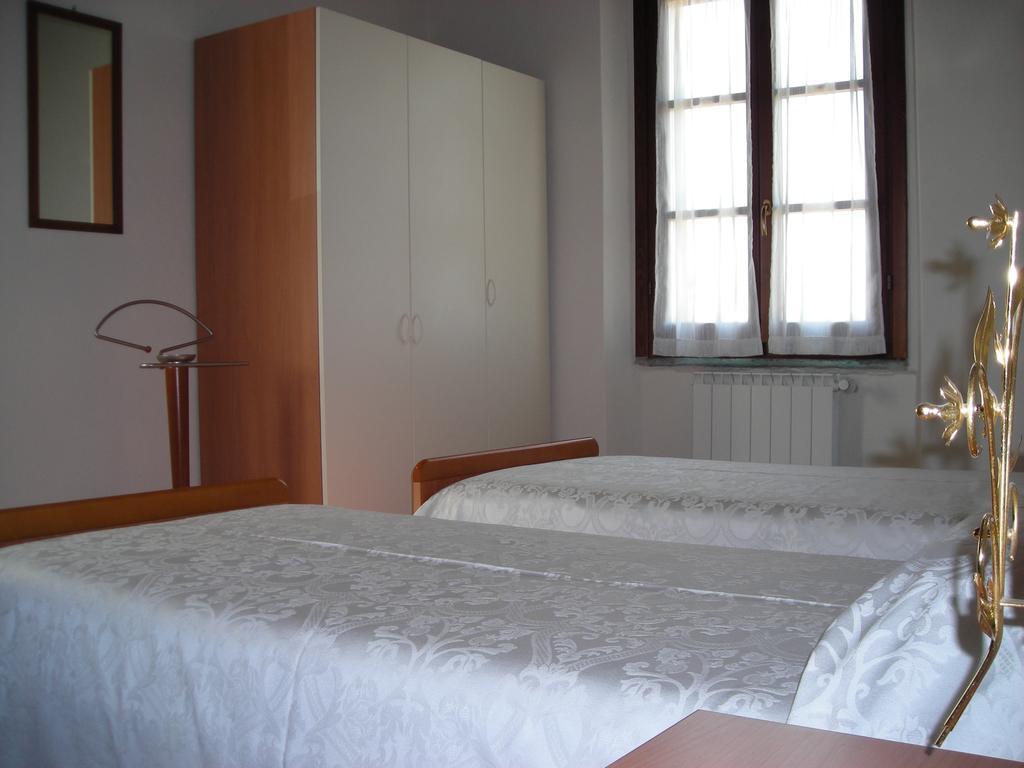 Agriturismo Cascina Roma Ozzero Kamer foto